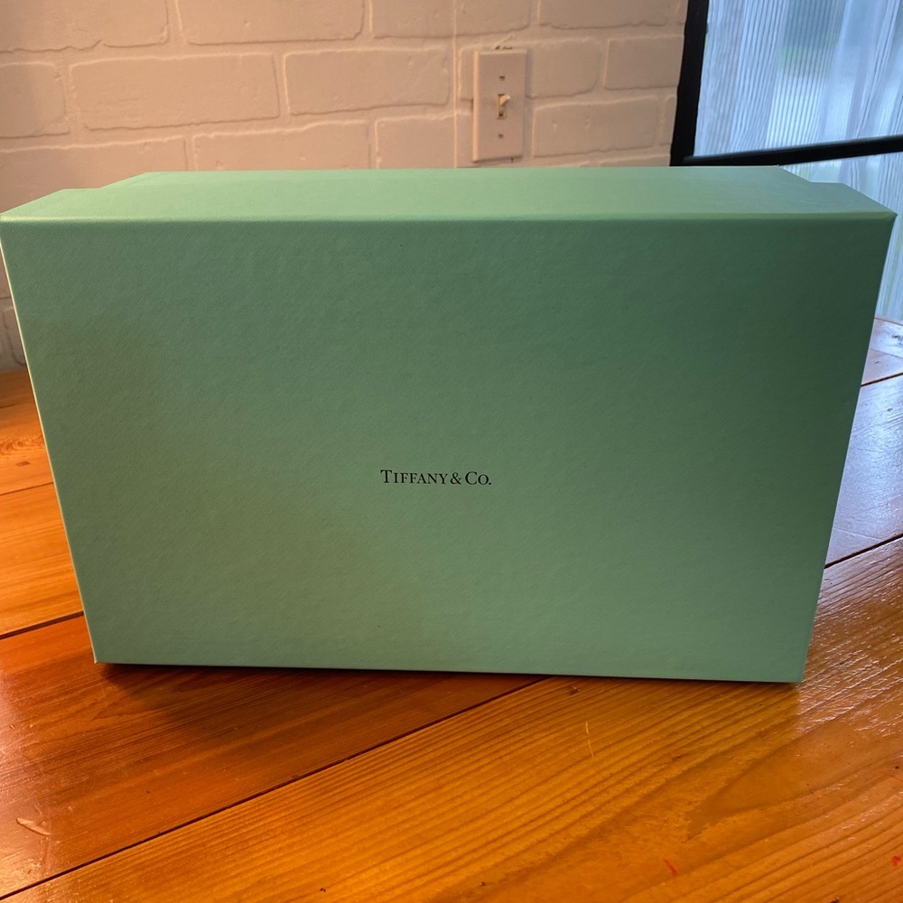 Authentic Tiffany Blue Box